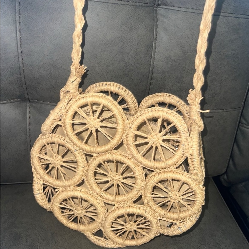 Woven Round Circle Crossbody Bag in Natural